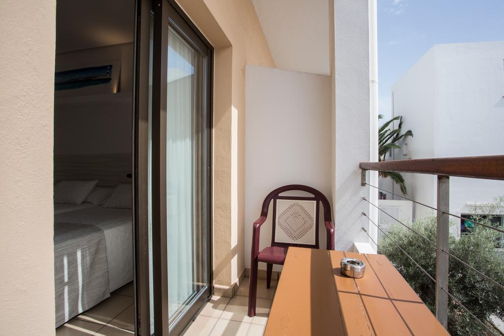 Hotel Bahía La Savina  Bagian luar foto